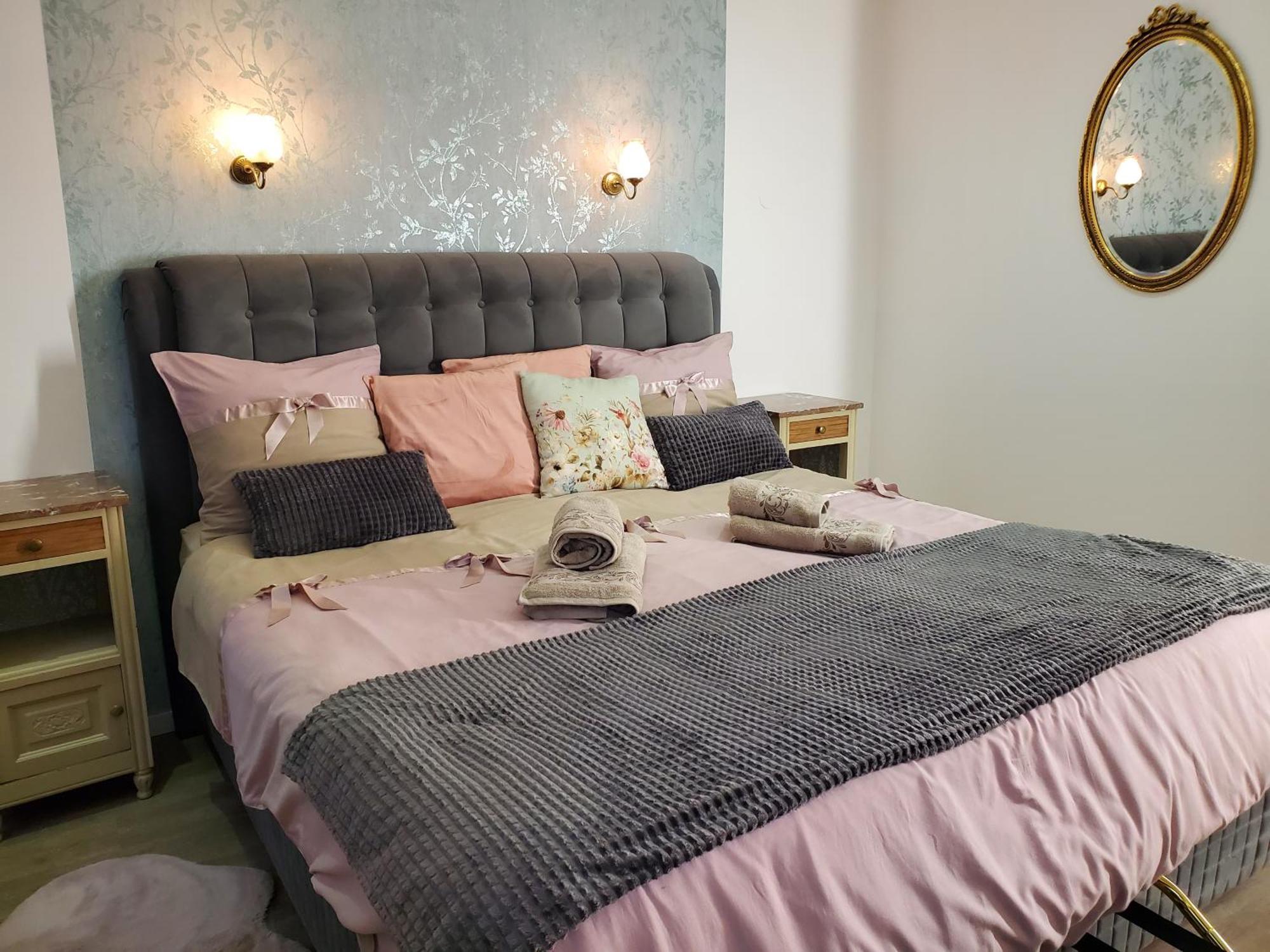 Mirka & Franck Apartment Chic 4 Stars Parking Free Кольмар Экстерьер фото